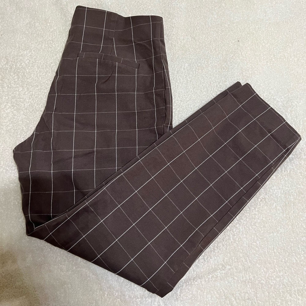 A New Day plaid ankle length dress pant
